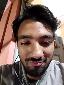 ItsPlayboy031 online show from May 4, 2026, 4:43 pm