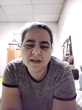 Snapshot of Golositadeamor chatting on July 19, 2026, 6:04 pm Golositadeamor online show from July 19, 2026, 6:04 pm