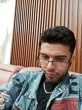 Snapshot of RodrigoColby2 chatting on June 9, 2026, 3:46 pm RodrigoColby2 online show from June 9, 2026, 3:46 pm