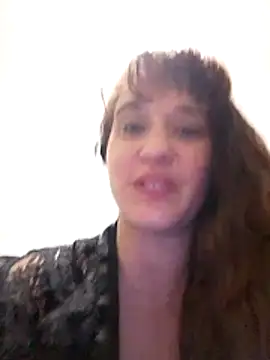Maggie38 online show from May 7, 2026, 7:56 am