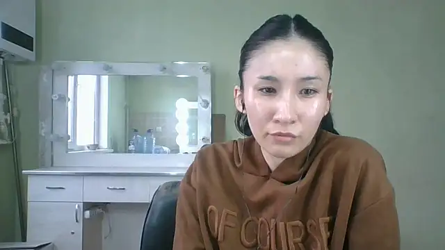 TorieFlakes online show from April 15, 2026, 11:16 am