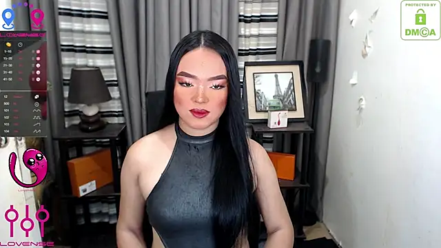 urhotmem online show from April 24, 2026, 9:44 am