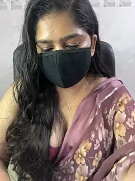 sarasofiaa  online show from July 12, 2026, 6:53 pm