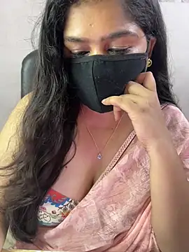 sarasofiaa  online show from July 5, 2026, 5:53 pm