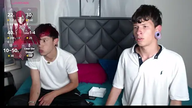 Demian y Salvatore online show from April 9, 2026, 6:36 pm