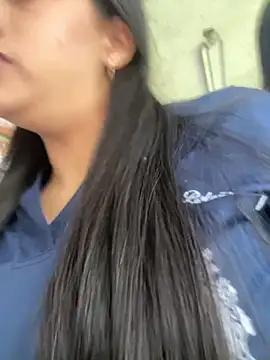 Sexy mia outdoorss online show from April 9, 2026, 9:21 pm