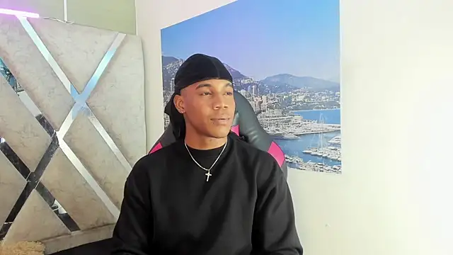 Snapshot of axel_silva4 chatting on April 7, 2026, 7:48 pm axel silva4 online show from April 7, 2026, 7:48 pm