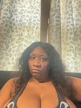 amberchill26 online show from August 4, 2026, 6:34 pm