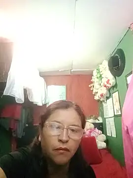 Snapshot of Pato-Andrea26 chatting on May 6, 2026, 2:32 pm Pato-Andrea26 online show from May 6, 2026, 2:32 pm