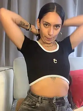 DulceLatinaxo online show from June 2, 2026, 9:59 pm