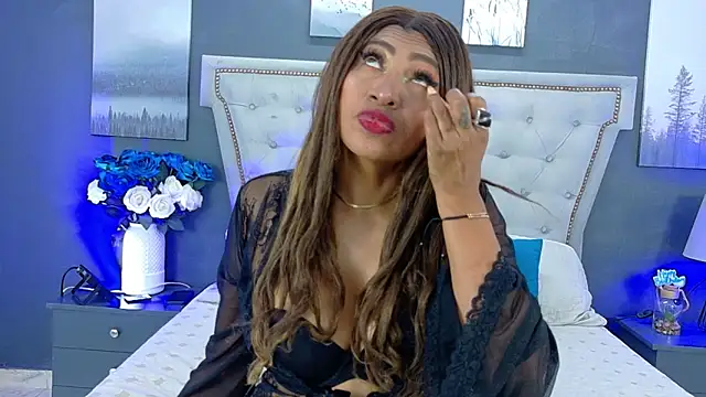 Snapshot of Kiara_Parker_ chatting on July 19, 2026, 2:14 pm Kiara Parker online show from July 19, 2026, 2:14 pm