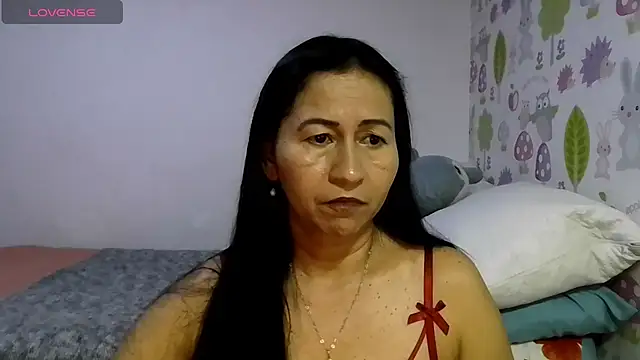 Tyna b online show from July 28, 2026, 12:40 am