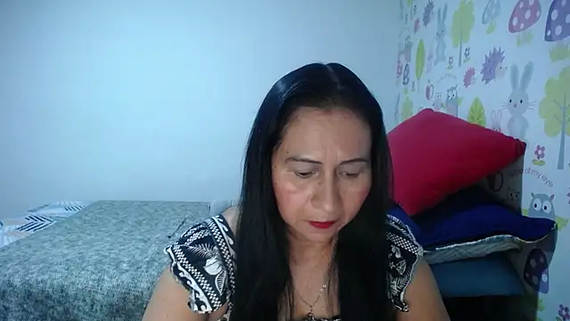 Tyna b online show from June 30, 2026, 10:43 pm