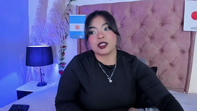 ROSELEI  online show from July 19, 2026, 6:00 am