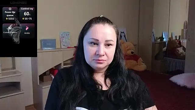 Mia Misteryy online show from April 13, 2026, 9:13 am