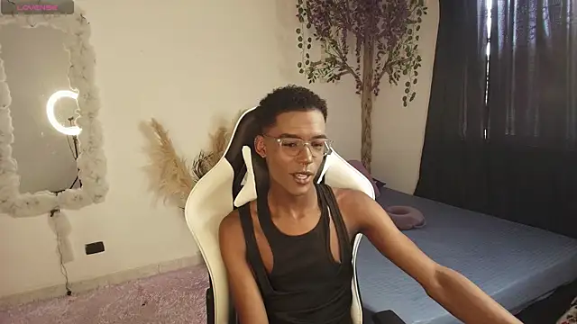 IamAndrey online show from April 13, 2026, 3:27 pm