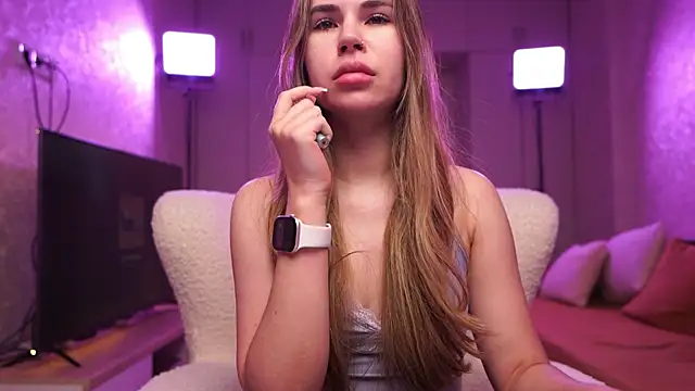 Justana online show from June 2, 2026, 4:51 pm