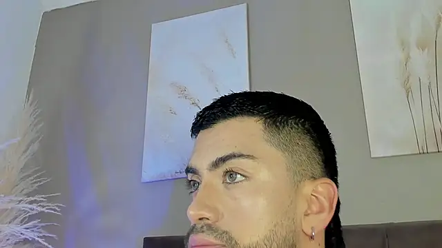 Snapshot of Alexander_Diazz chatting on June 20, 2026, 4:12 pm Alexander Diazz online show from June 20, 2026, 4:12 pm