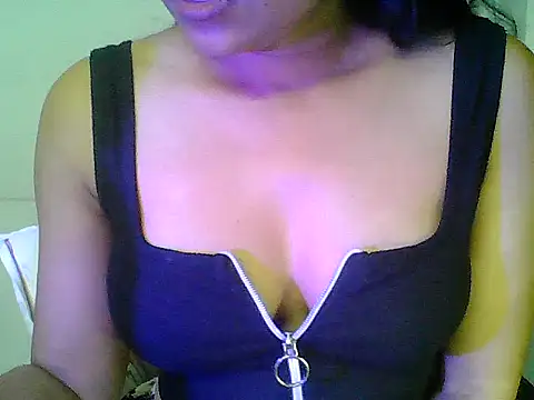 Saxy Mony002 online show from June 10, 2026, 7:15 pm