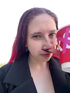 michelle lovique online show from June 2, 2026, 6:35 am