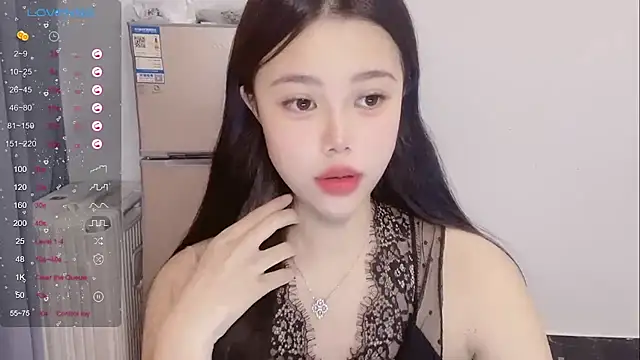 KaKa-01 online show from May 13, 2026, 12:12 pm