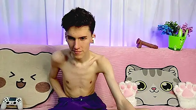 GoodBoyLuca online show from June 2, 2026, 11:27 pm