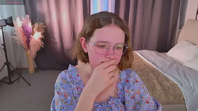 FreeHarmony  online show from April 9, 2026, 3:29 pm