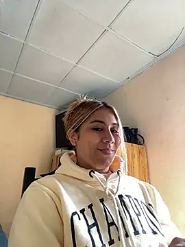  BellaSmith  online show from July 13, 2026, 8:52 pm