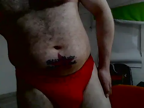 Snapshot of GoldenMed01 chatting on April 7, 2026, 5:26 pm GoldenMed01 online show from April 7, 2026, 5:26 pm