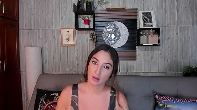 Snapshot of Alucarda666 chatting on June 15, 2026, 8:52 pm Alucarda666 online show from June 15, 2026, 8:52 pm