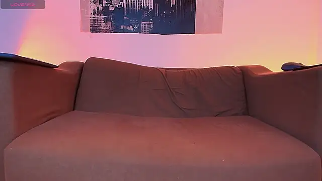Regan 01 online show from July 2, 2026, 8:59 pm