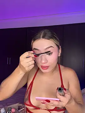AmyRusso online show from April 29, 2026, 1:48 pm