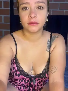 jade06  online show from June 4, 2026, 3:28 pm