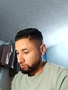 DiegoDass online show from April 8, 2026, 4:03 am