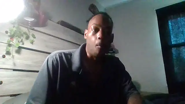 Snapshot of zdaddymm chatting on July 15, 2026, 2:46 pm zdaddymm online show from July 15, 2026, 2:46 pm