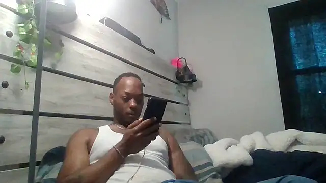 Snapshot of zdaddymm chatting on July 8, 2026, 3:13 pm zdaddymm online show from July 8, 2026, 3:13 pm