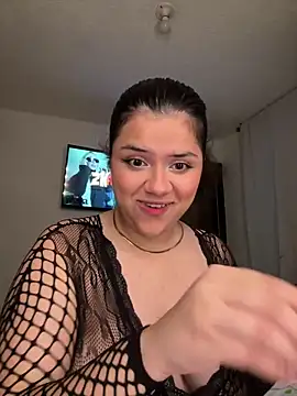 foxy gigi online show from April 19, 2026, 2:56 am