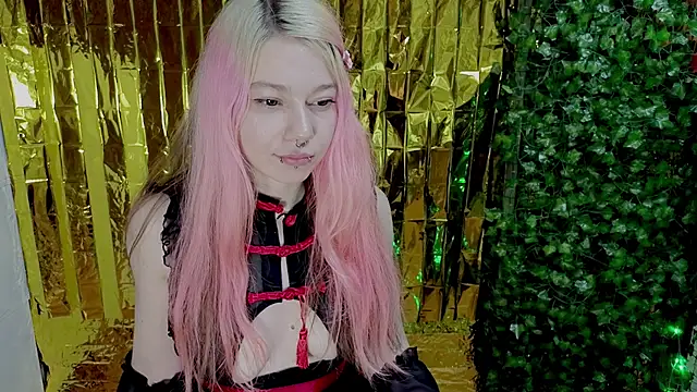 Sansarella online show from March 12, 2025, 8:09 pm