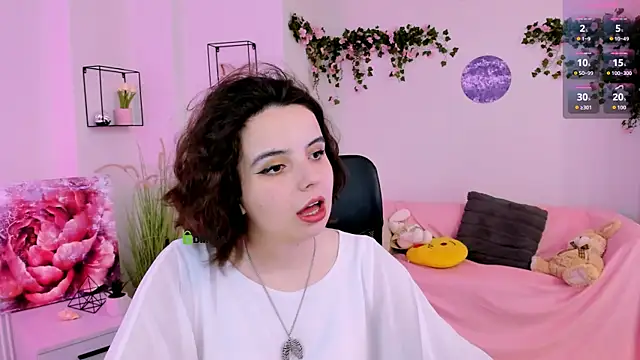 Snapshot of mia_mooon_ chatting on June 26, 2026, 8:42 am mia mooon online show from June 26, 2026, 8:42 am