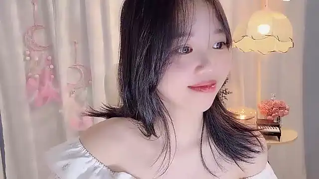 Snapshot of Xiaoqing00 chatting on July 21, 2026, 4:47 am Xiaoqing00 online show from July 21, 2026, 4:47 am