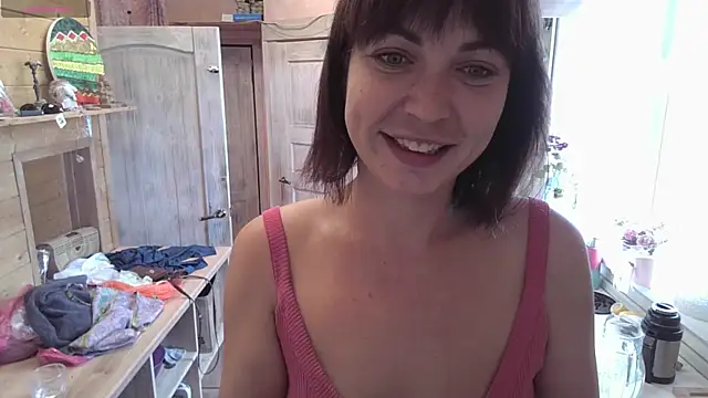 Allice Honey online show from June 28, 2026, 5:47 am