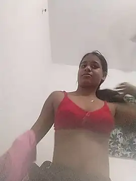 Shaniya03 online show from June 25, 2026, 10:42 am