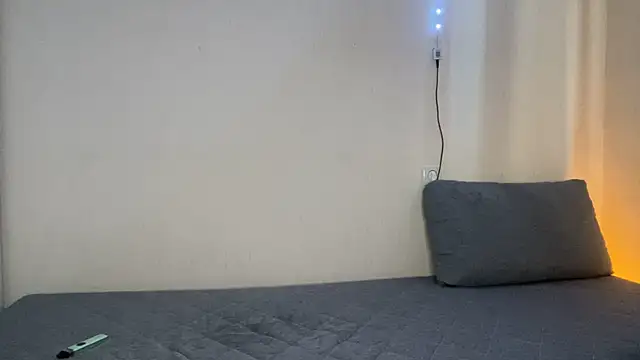 HotBabyCouple  online show from June 5, 2026, 5:23 am