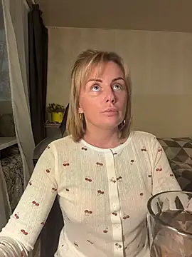 Snapshot of zayasun chatting on April 8, 2026, 5:14 pm zayasun online show from April 8, 2026, 5:14 pm