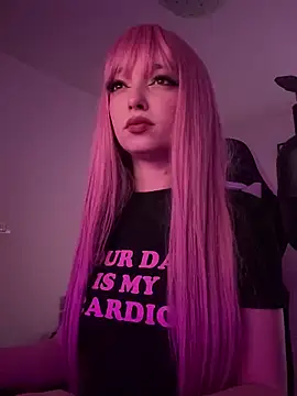 Snapshot of SweetCandyDoll chatting on April 8, 2026, 7:04 pm SweetCandyDoll online show from April 8, 2026, 7:04 pm