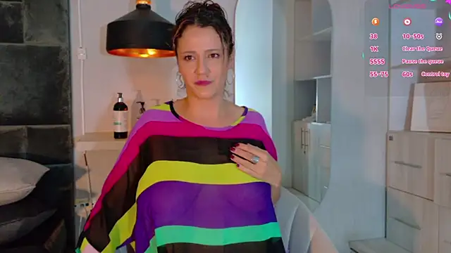 Adrianaa gold online show from May 28, 2026, 1:17 pm