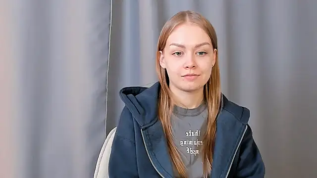 DianneBribiesca online show from April 10, 2026, 6:20 am