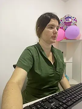 Snapshot of amelia_16 chatting on June 10, 2026, 1:45 pm amelia 16 online show from June 10, 2026, 1:45 pm