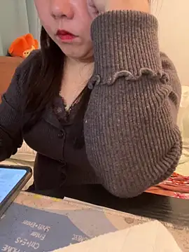 Snapshot of yhan1314 chatting on April 16, 2026, 1:23 pm yhan1314 online show from April 16, 2026, 1:23 pm