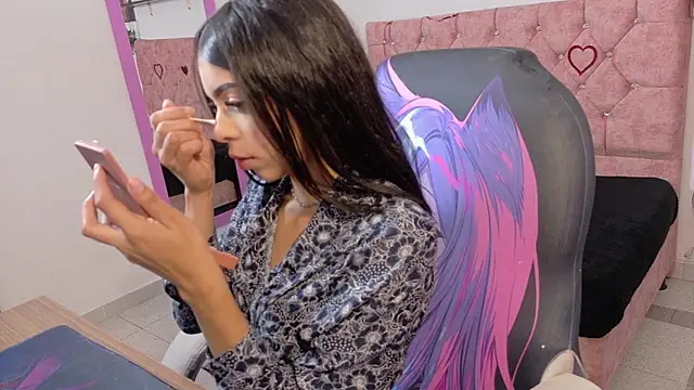 Snapshot of VelinaHoney chatting on April 15, 2026, 12:53 pm VelinaHoney online show from April 15, 2026, 12:53 pm